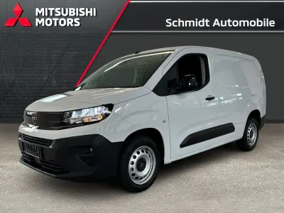 Neu Opel Combo 131 PS (96 kW) 2026 Kaolin weiß Van / Kleinbus