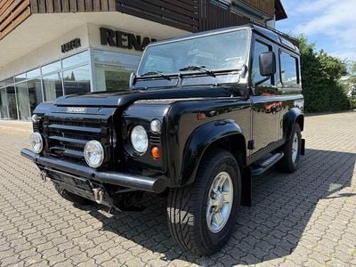 Schwarz Gebraucht 2005 Land Rover Defender SUV | 32.950 € (Etwas zu teuer)
