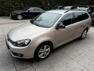 Gebraucht VW Golf VI Style 122 PS (89 kW) 2012 Silber Kombi