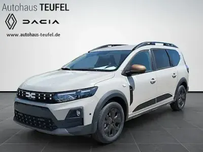 Neu Dacia Jogger Extreme 122 PS (89 kW) 2026 Beige Van / Kleinbus