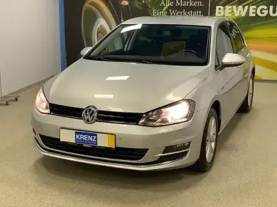 Gebraucht VW Golf VII LOUNGE 86 PS (63 kW) 2016 Silber Limousine