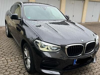 Grau Gebraucht 2019 BMW X4 Advantage SUV | 32.599 € (Fairer Preis)