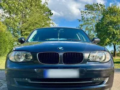 Gebraucht BMW 116 122 PS (89 kW) 2008 Grau Kleinwagen