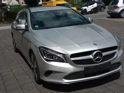Gebraucht Mercedes CLA220 Shooting Brake