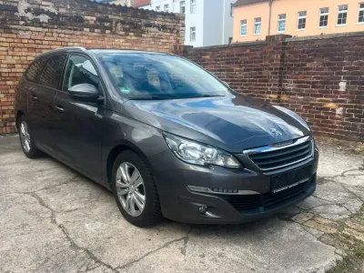 Gebraucht Peugeot 308 Business-Line 120 PS (88 kW) 2016 Grau Kombi