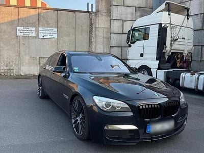 BMW 740