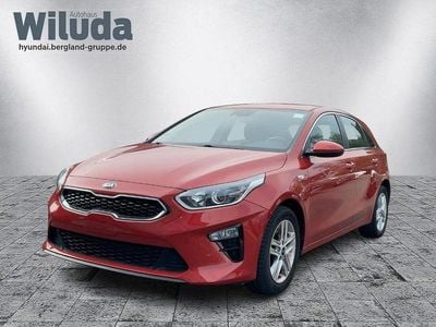 Usata Kia Ceed Vision 140 CV (102 kW) 2019 Rosso Utilitaria