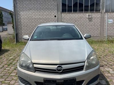 Opel Astra GTC