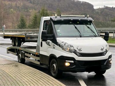 gebraucht Iveco Daily 35S18 3.0 Diesel Abschleppwagen Euro6 AHK 3.5T 2017