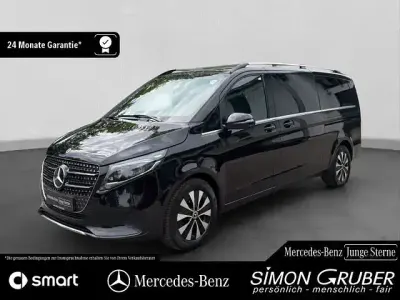 Gebraucht Mercedes V300 Avantgarde 237 PS (174 kW) 2025 Schwarz Van / Kleinbus