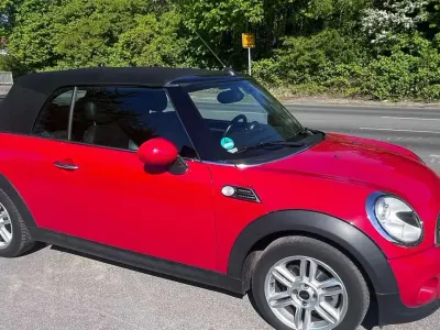 Gebraucht Mini Cooper 122 PS (89 kW) 2012 Rot Kleinwagen