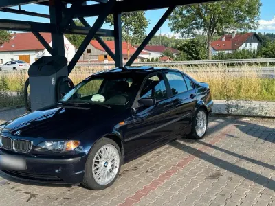Gebraucht BMW 318 143 PS (105 kW) 2003 Blau Limousine