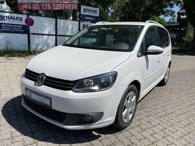 Second-hand VW Touran Comfortline 105 CP (77 kW) 2011 Alb Monovolum