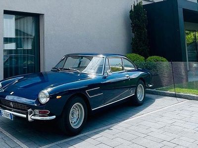 Gebraucht Ferrari 330 300 PS (220 kW) 1966 Blau Coupé