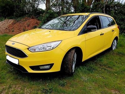 Gelb Gebraucht 2018 Ford Focus Kombi | 9.000 € (Superpreis)