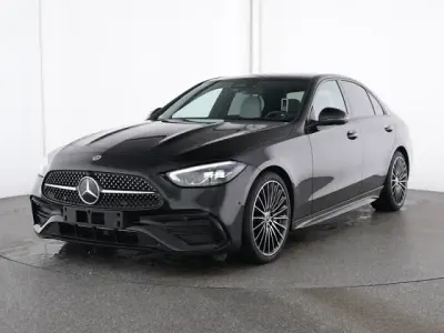 Gebraucht Mercedes C300 AMG 265 PS (194 kW) 2025 Lack obsidianschwarz Limousine