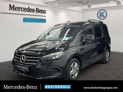 Gebraucht Mercedes T160 Style 139 PS (102 kW) 2024 Loparitschwarz Van / Kleinbus