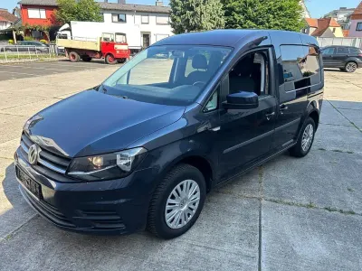 Gebraucht VW Caddy Trendline 75 PS (55 kW) 2016 Blau Van / Kleinbus