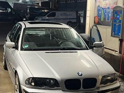 Gebraucht BMW 328 193 PS (141 kW) 1998 Silber Limousine