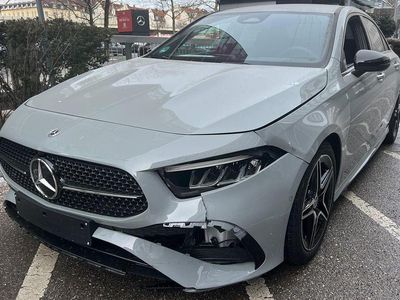 Neu Mercedes A200 Style 163 PS (119 kW) 2025 Grau Limousine
