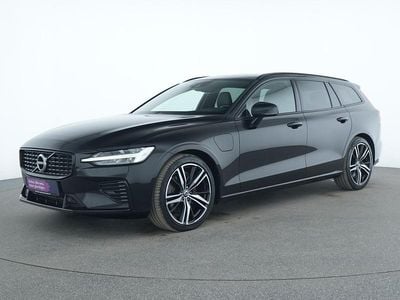 Gebraucht Volvo V60 R-Design 341 PS (250 kW) 2020 Onyx schwarz Kombi