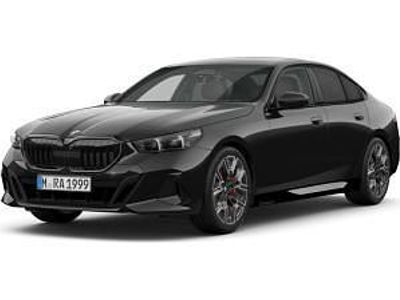 Neu BMW 540 Comfort Edition 303 PS (222 kW) 2026 Schwarz (black sapphire metallic) Limousine
