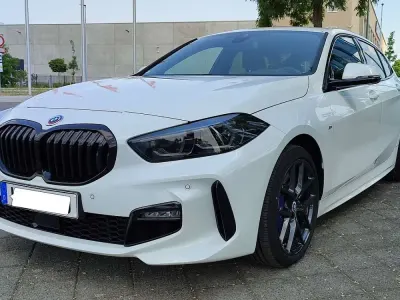 Gebraucht BMW 120 M Sport 178 PS (130 kW) 2022 Weiß Limousine