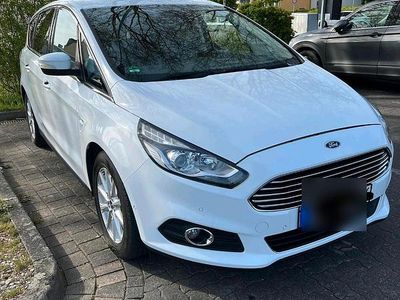 Gebraucht Ford S-MAX S 210 PS (154 kW) 2015 Weiß Van / Kleinbus