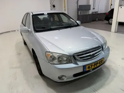 Brugt Kia Cerato LX 105 HK (77 kW) 2004 Grå Sedan
