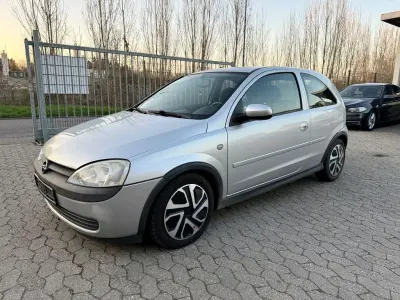 Gebraucht Opel Corsa Edition 60 PS (44 kW) 2005 Silber Kleinwagen