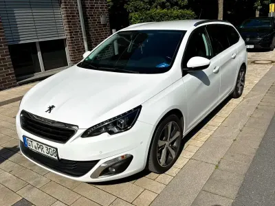 Gebraucht Peugeot 308 SW Allure 150 PS (110 kW) 2016 Weiß Kombi