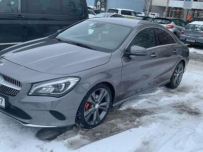 Grau Gebraucht 2016 Mercedes CLA220 Limousine | 11.900 € (Superpreis)