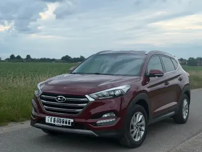 Gebraucht Hyundai Tucson Advantage 132 PS (97 kW) 2016 Braun SUV