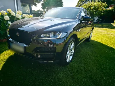 Gebraucht Jaguar F-Pace Prestige 241 PS (177 kW) 2018 Schwarz SUV