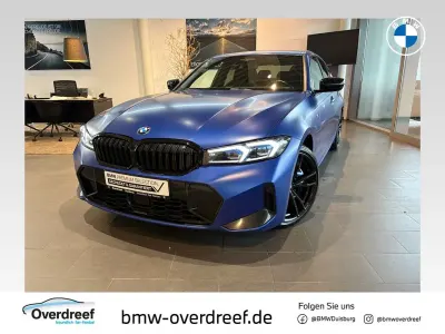 Gebraucht BMW 320 Sport Line 190 PS (139 kW) 2024 Blau Limousine