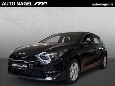 Schwarz Neu 2025 Kia Ceed Kleinwagen | 21.850 € (Guter Preis)