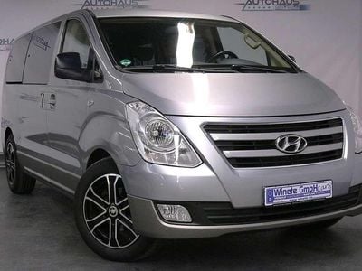 Gebraucht Hyundai H-1 170 PS (125 kW) 2017 Creamy white / sol Van / Kleinbus