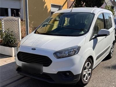 Gebraucht Ford Transit 101 PS (74 kW) 2019 Weiß Kombi