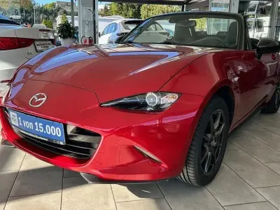 Brugt Mazda MX5 Exclusive-Line 131 HK (96 kW) 2017 Rød Cabriolet