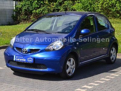 Usata Toyota Aygo 68 CV (50 kW) 2007 Blu Utilitaria