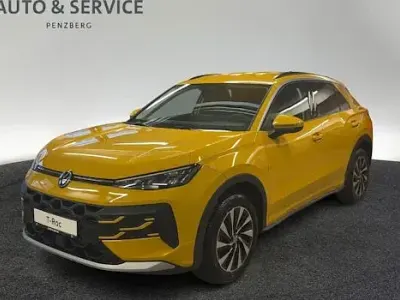Nouă VW T-Roc Life 116 CP (85 kW) 2025 Galben SUV