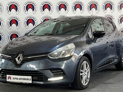 Gebraucht Renault Clio IV LIMITED 118 PS (86 kW) 2017 Grau Limousine