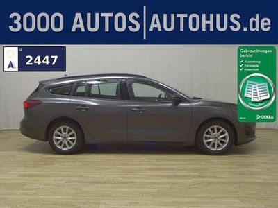 Gebraucht Ford Focus Cool & Connect 120 PS (88 kW) 2022 Grau Limousine