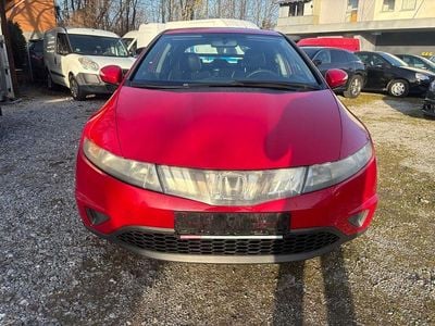 Gebraucht Honda Civic Comfort 83 PS (61 kW) 2008 Rot Limousine