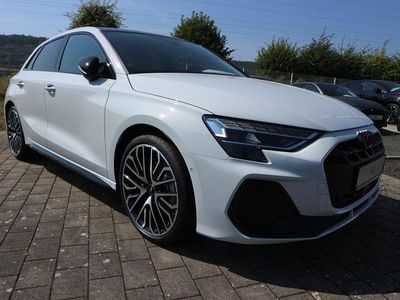 Gebraucht Audi A3 S-Line 150 PS (110 kW) 2024 Gletscherweiß metallic Limousine