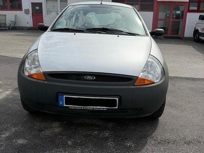 Second-hand Ford Ka 60 CP (44 kW) 2005 Argintiu Hatchback