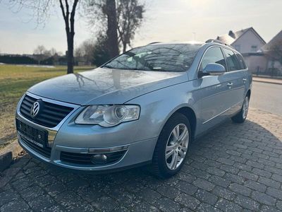 Gebraucht VW Passat 102 PS (75 kW) 2006 Blau Kombi