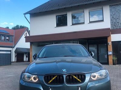 BMW 325