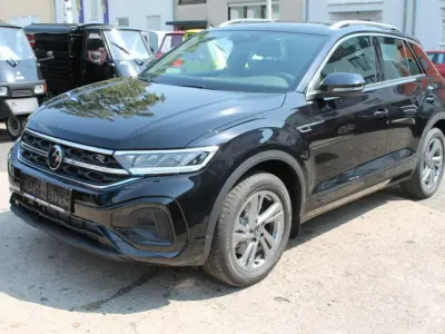 Gebraucht VW T-Roc R-line 150 PS (110 kW) 2022 Schwarz metallic SUV