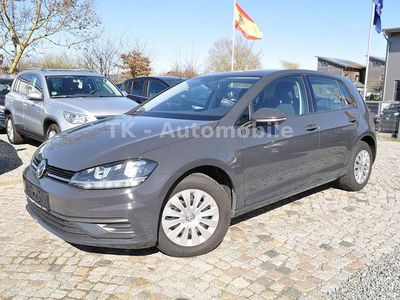 Second-hand VW Golf VII Trendline 86 CP (63 kW) 2018 Gri Berlinǎ